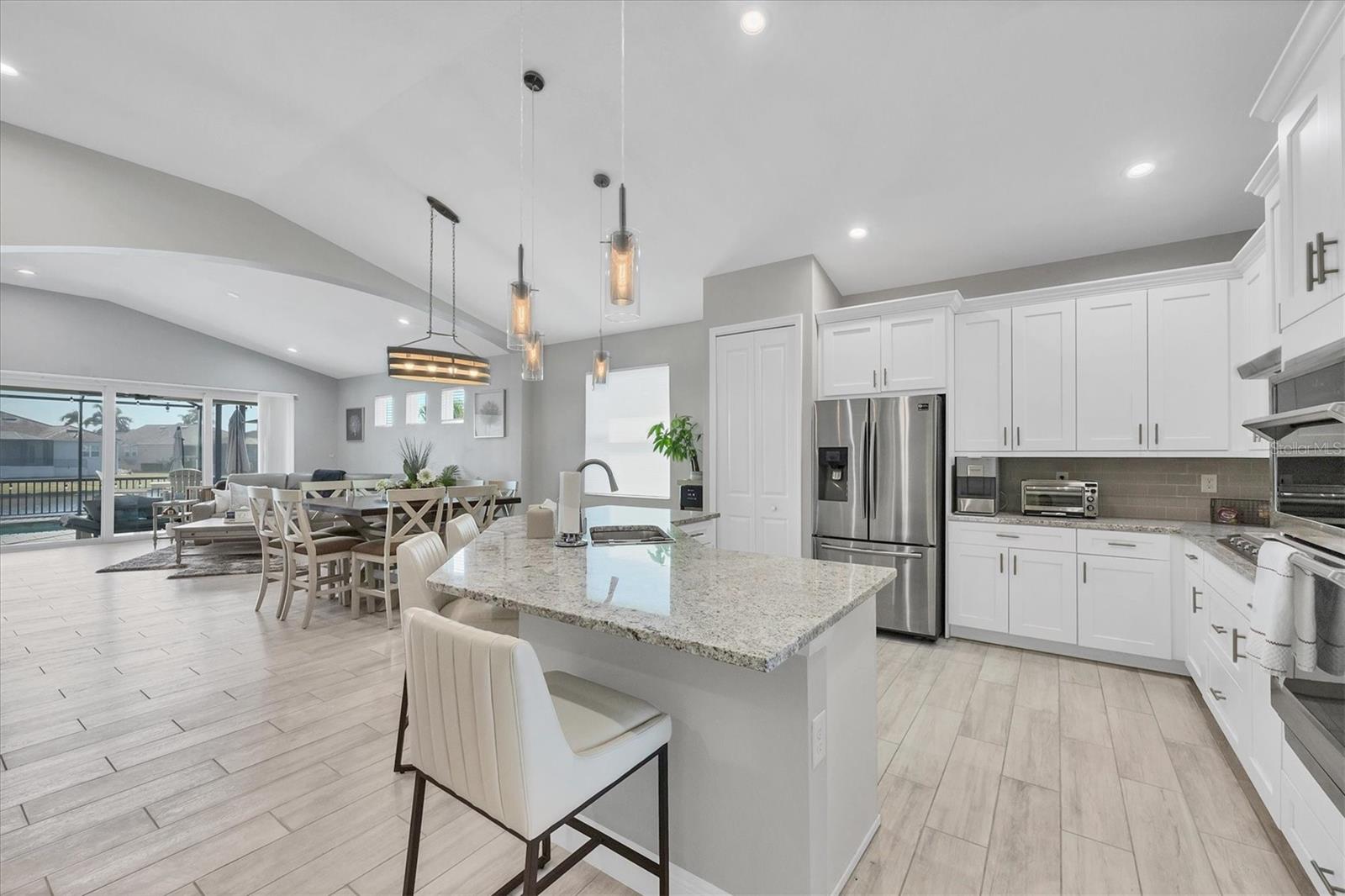 Image 25 of 57 For 6233 Champions Row Street