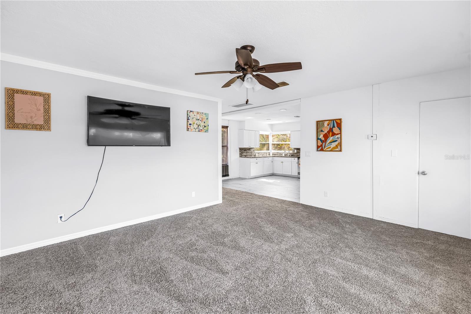 Image 11 of 36 For 5630 6th Street S