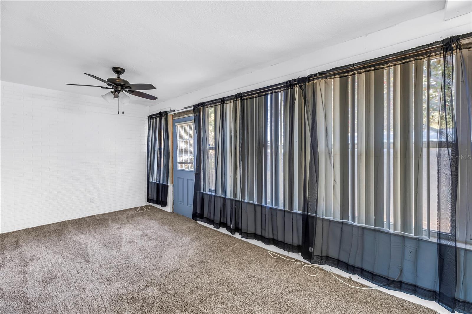 Image 18 of 36 For 5630 6th Street S