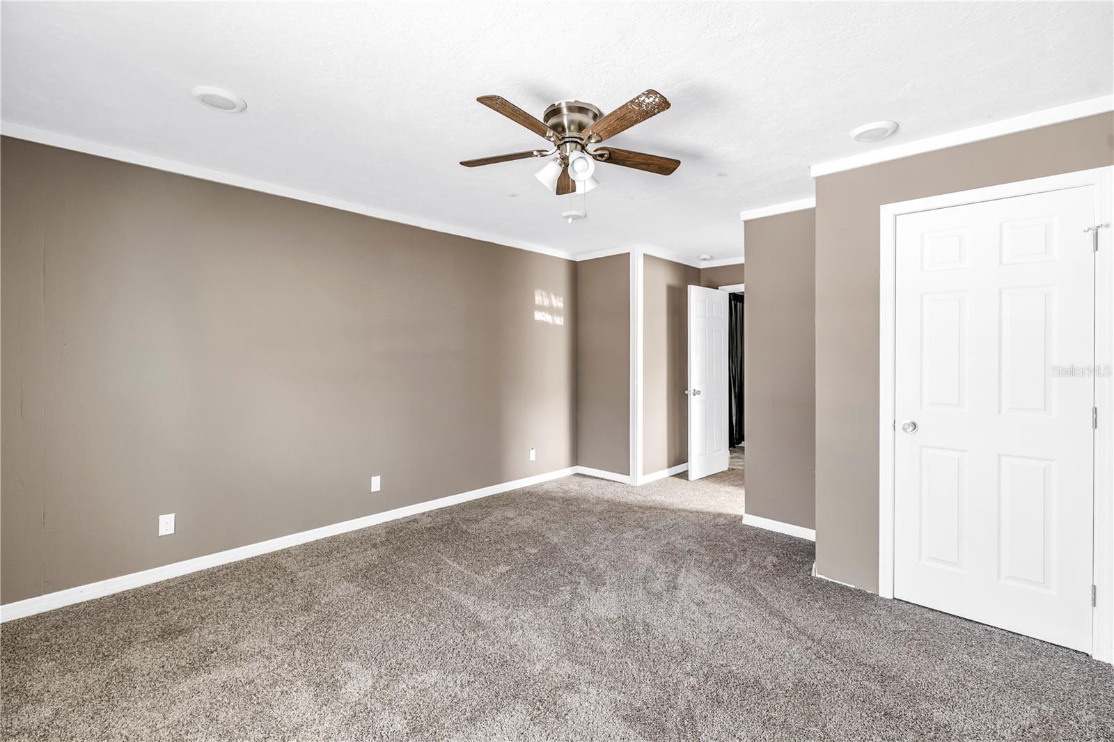 Image 23 of 36 For 5630 6th Street S