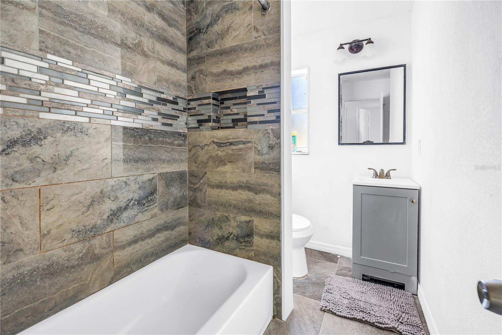 Image 28 of 36 For 5630 6th Street S