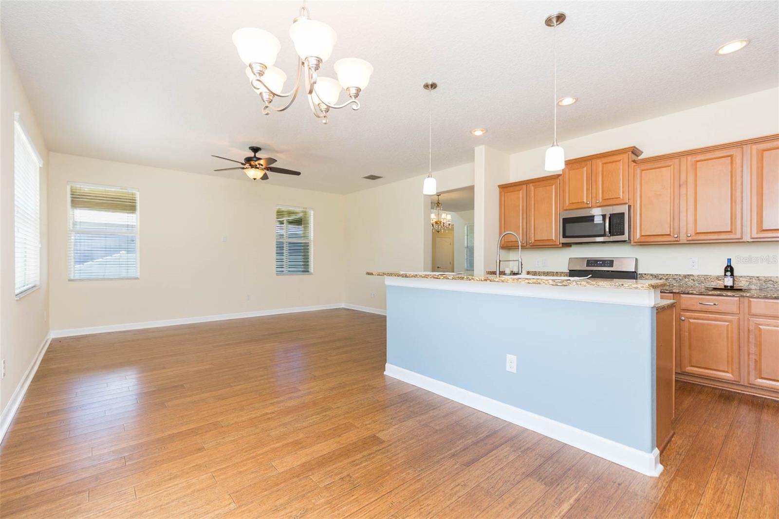 Image 14 of 48 For 20101 Oakflower Avenue