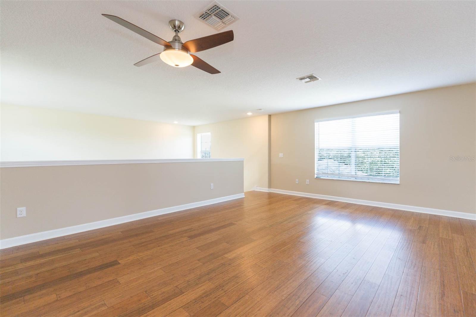 Image 20 of 48 For 20101 Oakflower Avenue