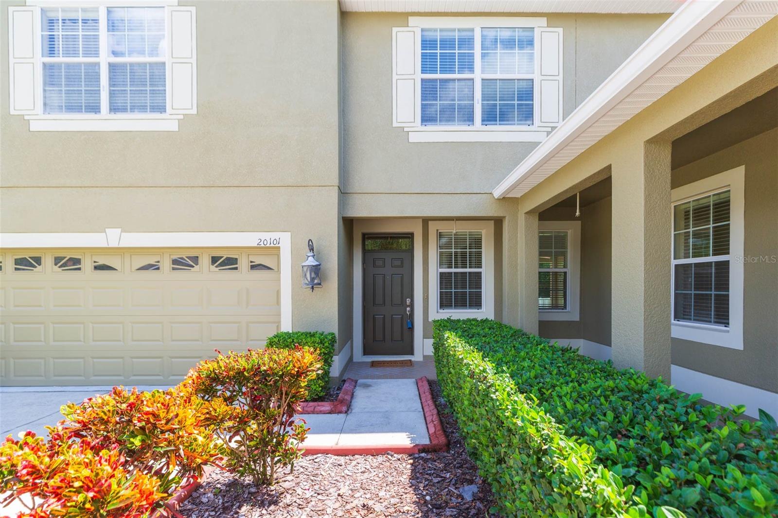 Image 3 of 48 For 20101 Oakflower Avenue