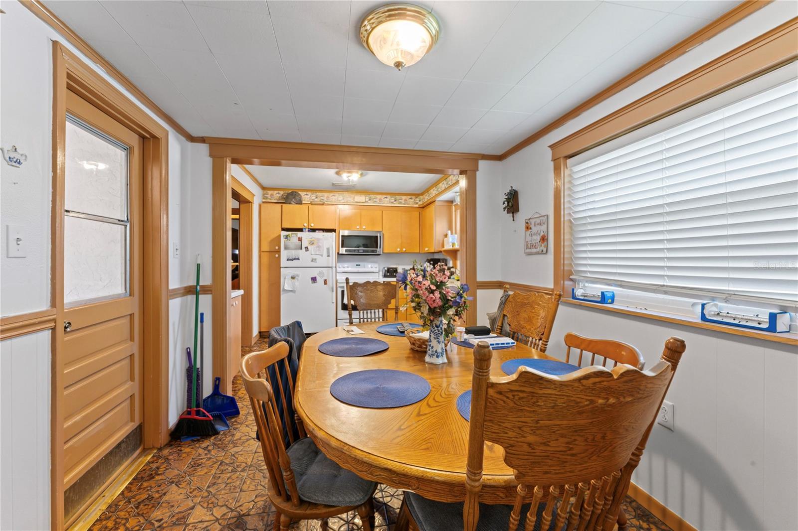 Image 14 of 31 For 3112 Dewey Street