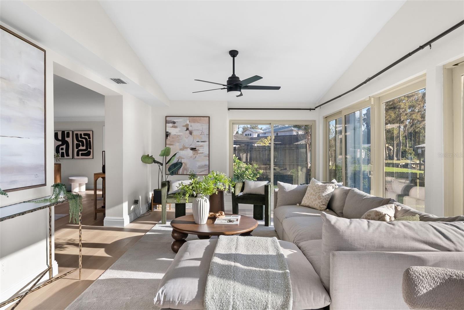 Image 14 of 46 For 122 Lake Drive