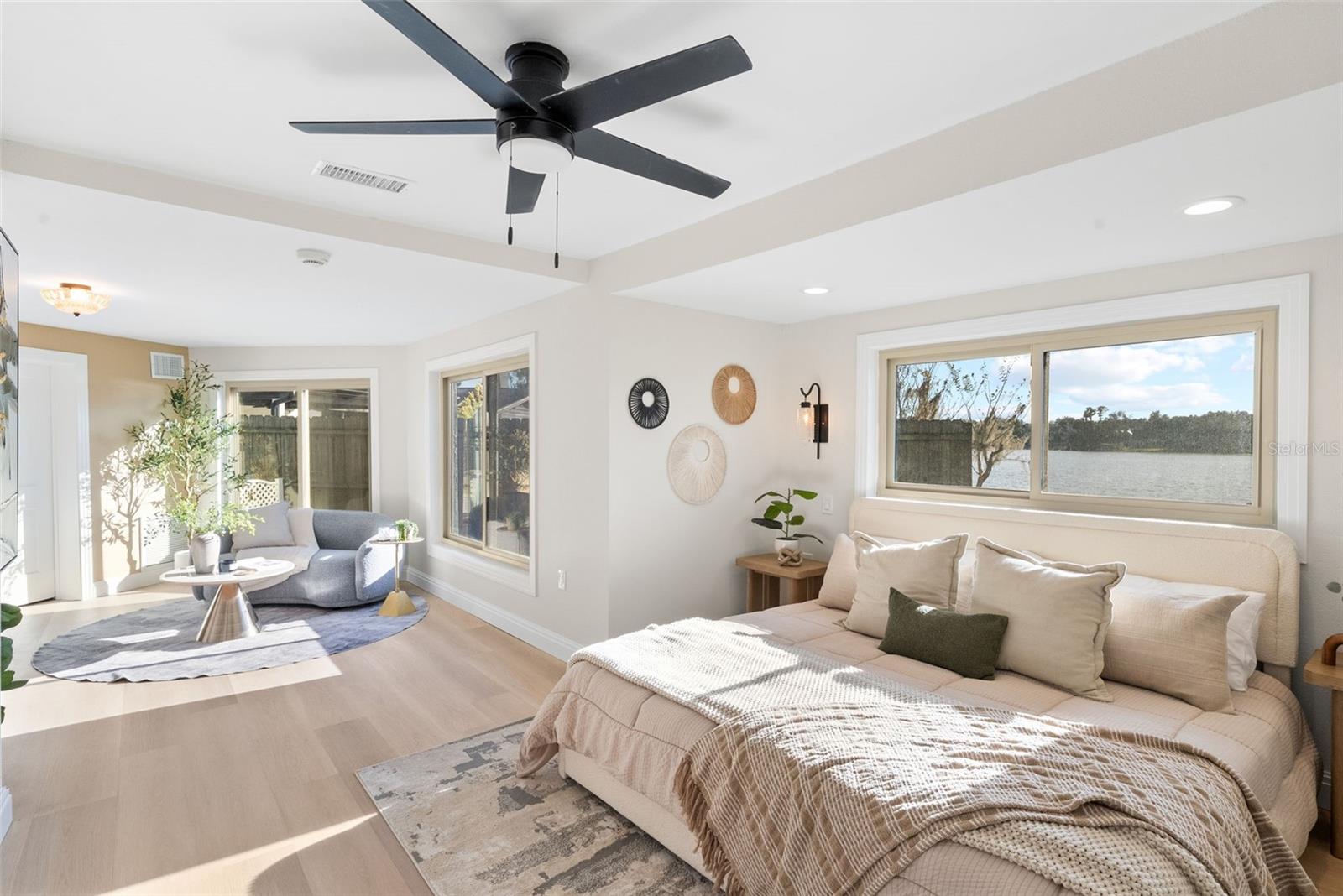 Image 18 of 46 For 122 Lake Drive