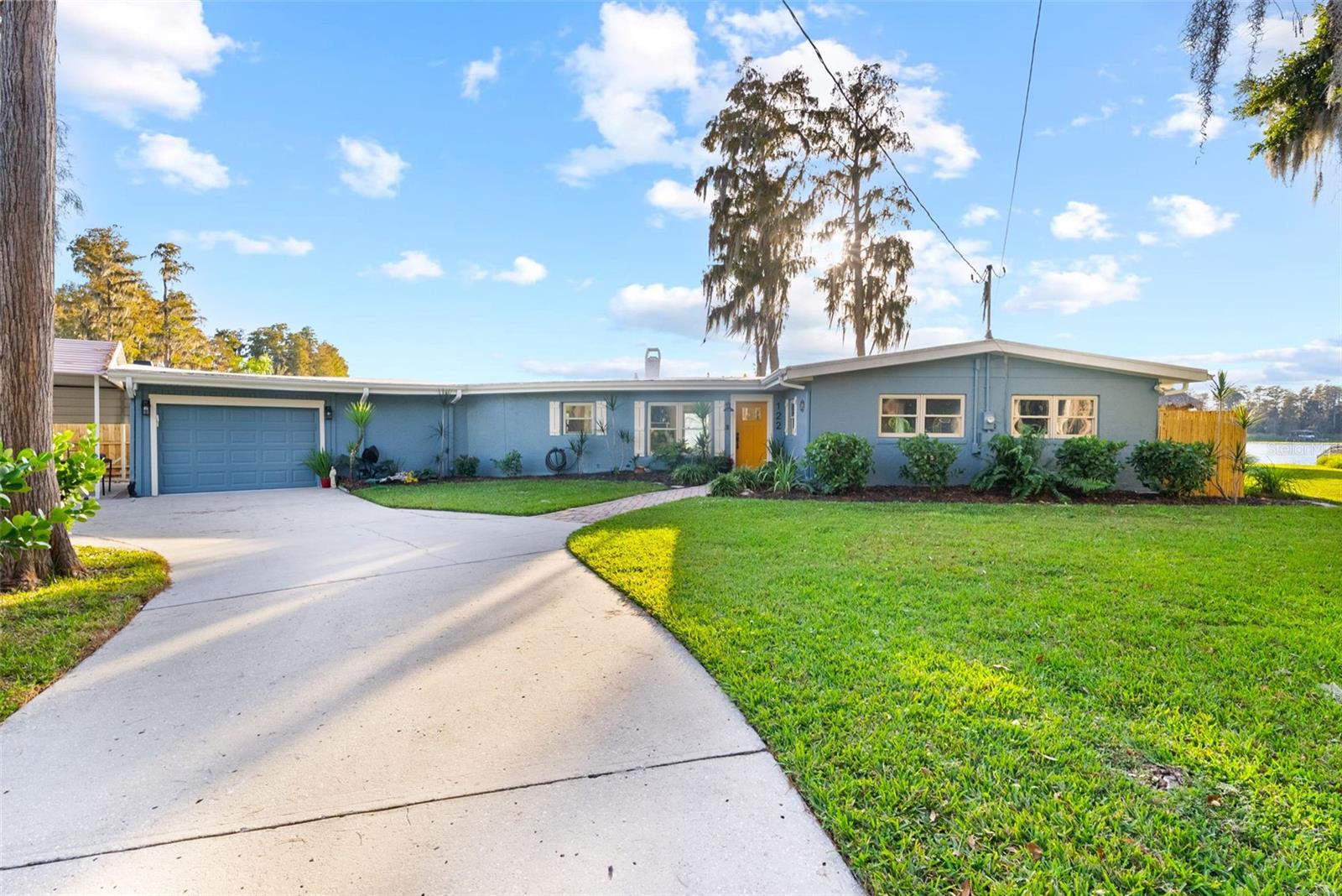 Image 5 of 46 For 122 Lake Drive