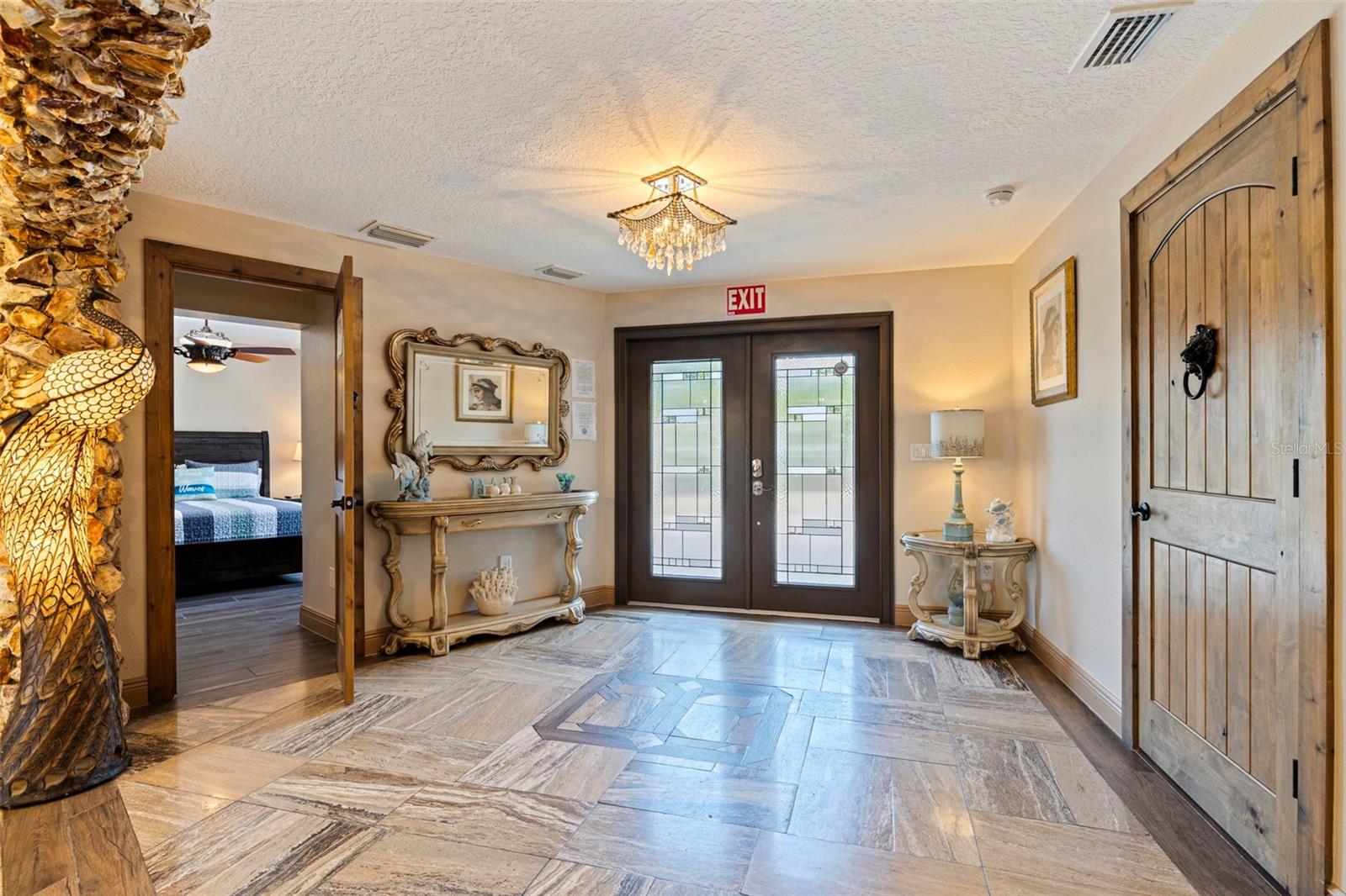 Image 19 of 60 For 357 La Hacienda Drive