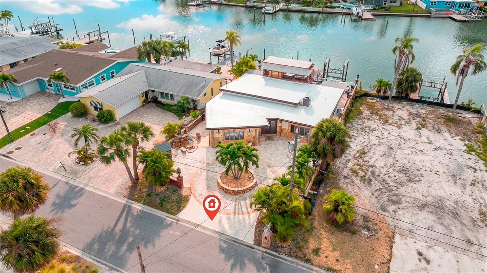 Image 32 of 60 For 357 La Hacienda Drive