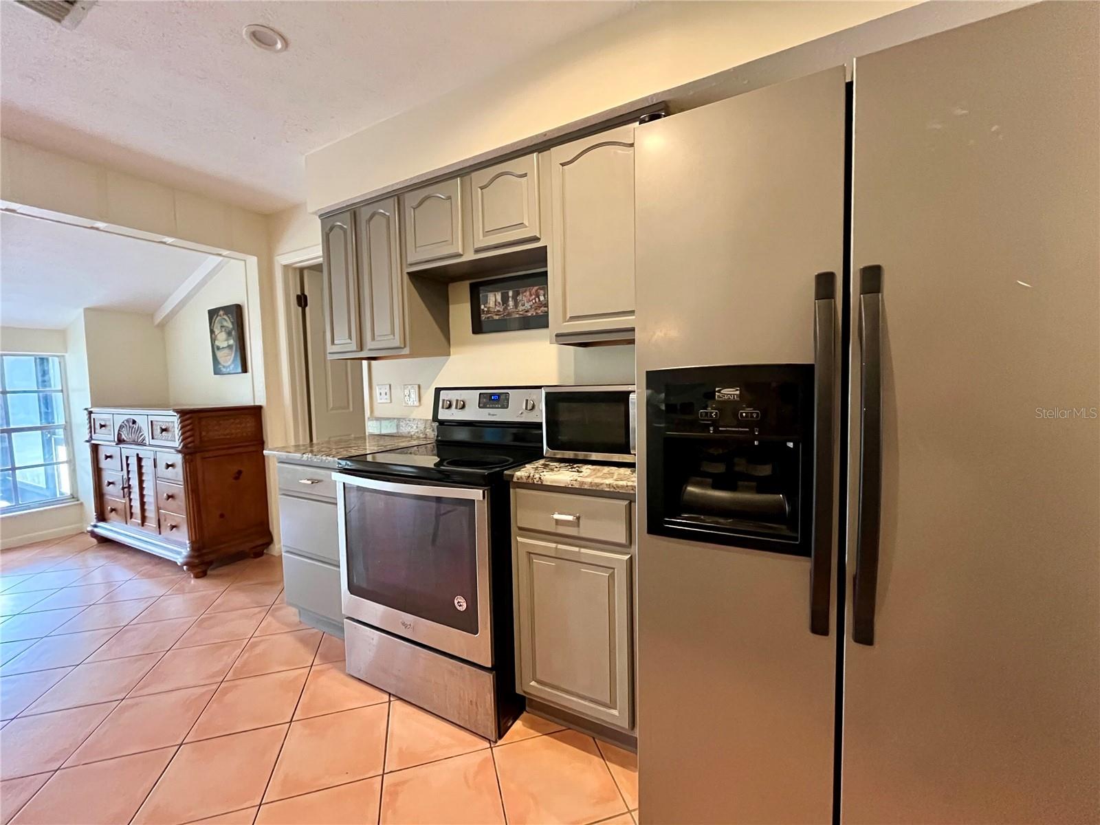 Image 15 of 32 For 6604 Flicker Court