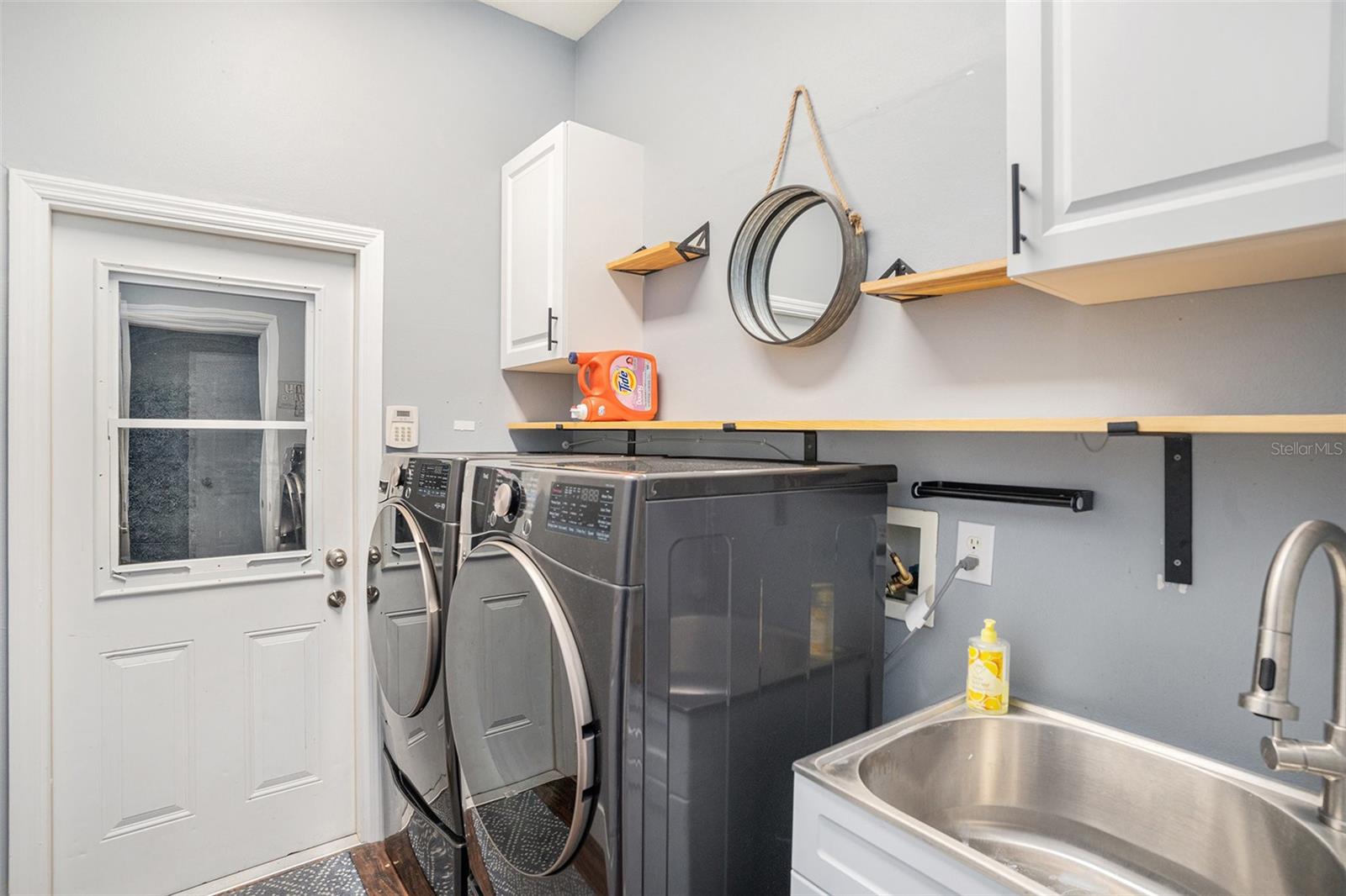 Image 32 of 45 For 2846 Duncan Tree Circle