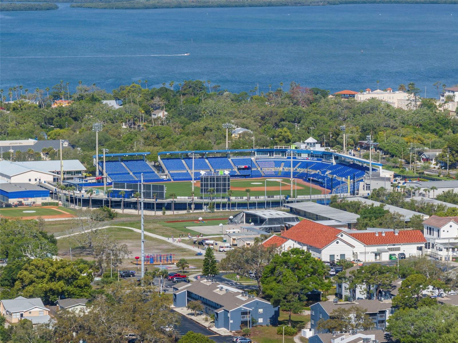 Image 29 of 37 For 130 Patricia Avenue 66