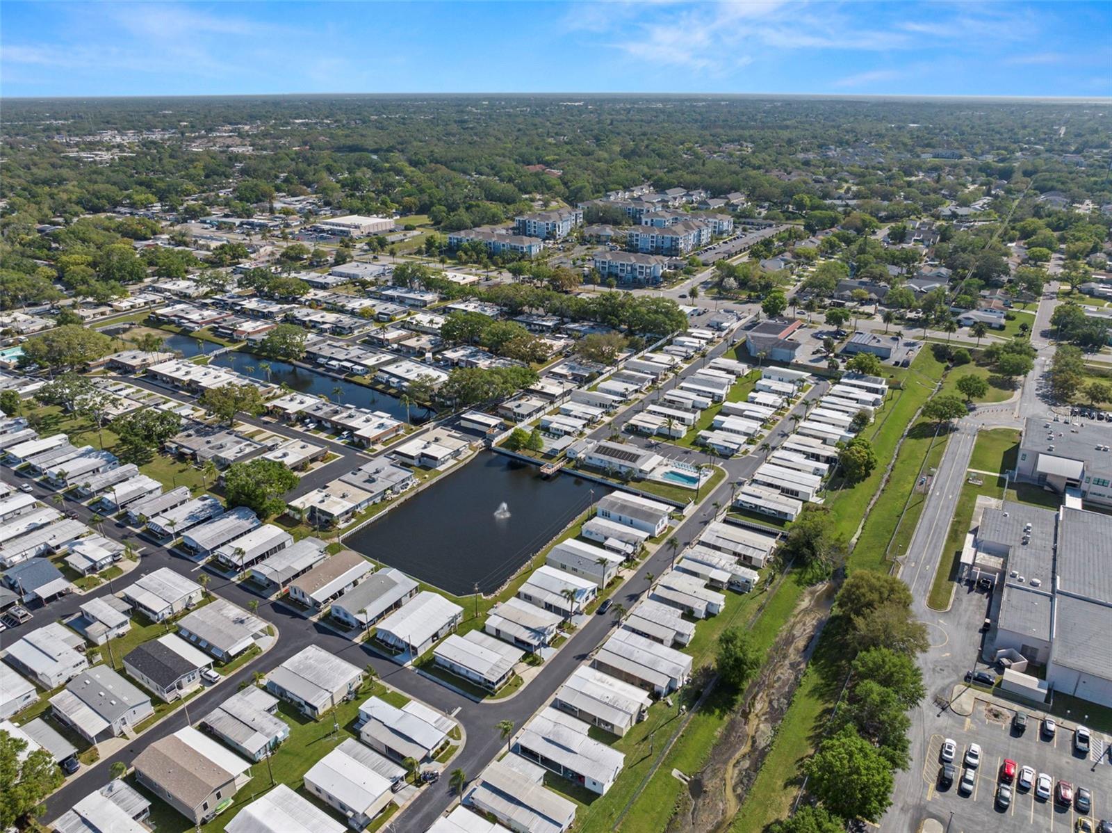 Image 31 of 37 For 130 Patricia Avenue 66