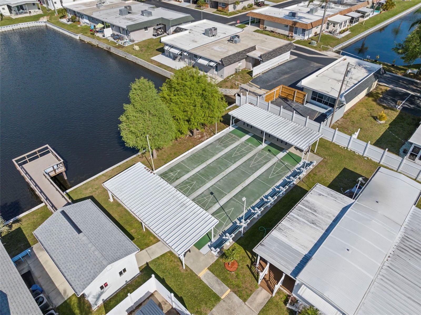 Image 32 of 37 For 130 Patricia Avenue 66