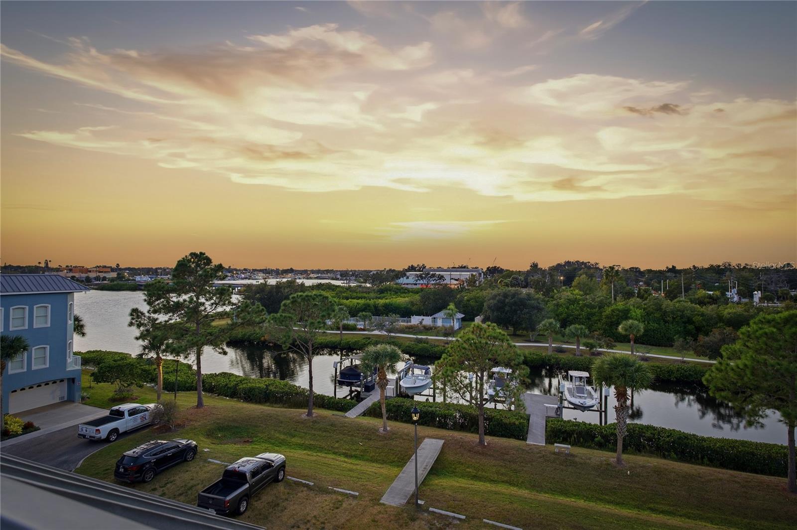 Image 69 of 98 For 1197 Flying Fish Lane