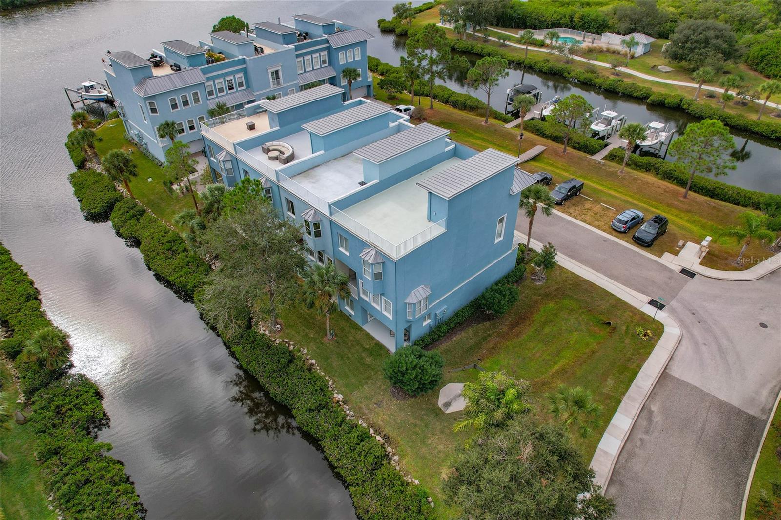 Image 75 of 98 For 1197 Flying Fish Lane