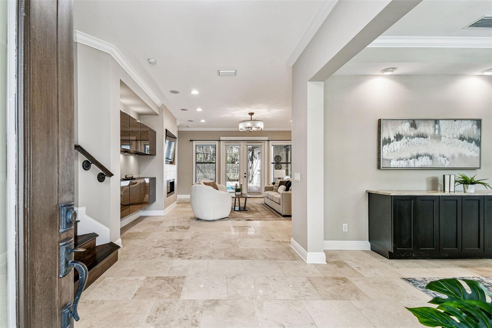 Image 12 of 61 For 3901 Lynwood Avenue