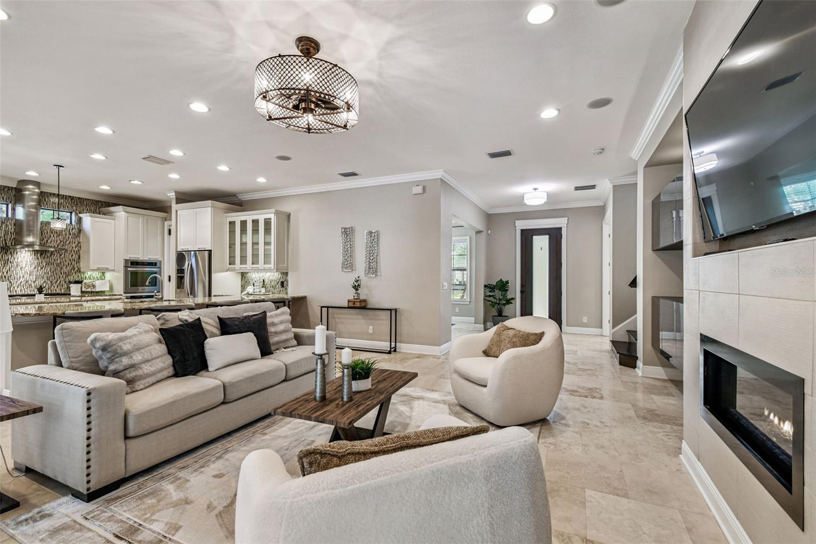 Image 18 of 61 For 3901 Lynwood Avenue