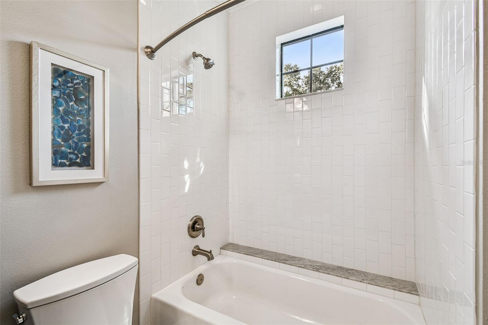 Image 35 of 61 For 3901 Lynwood Avenue