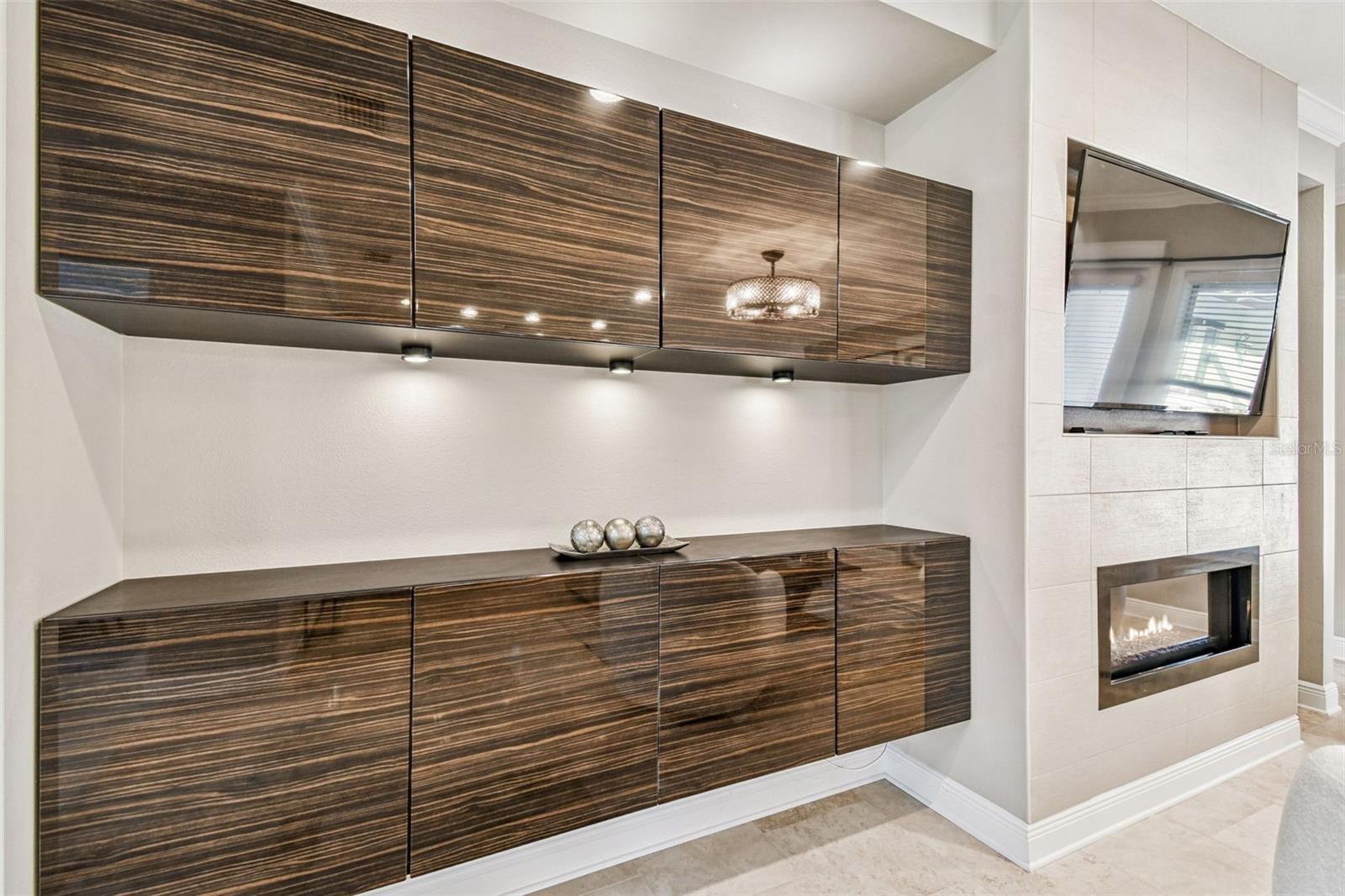 Image 5 of 61 For 3901 Lynwood Avenue