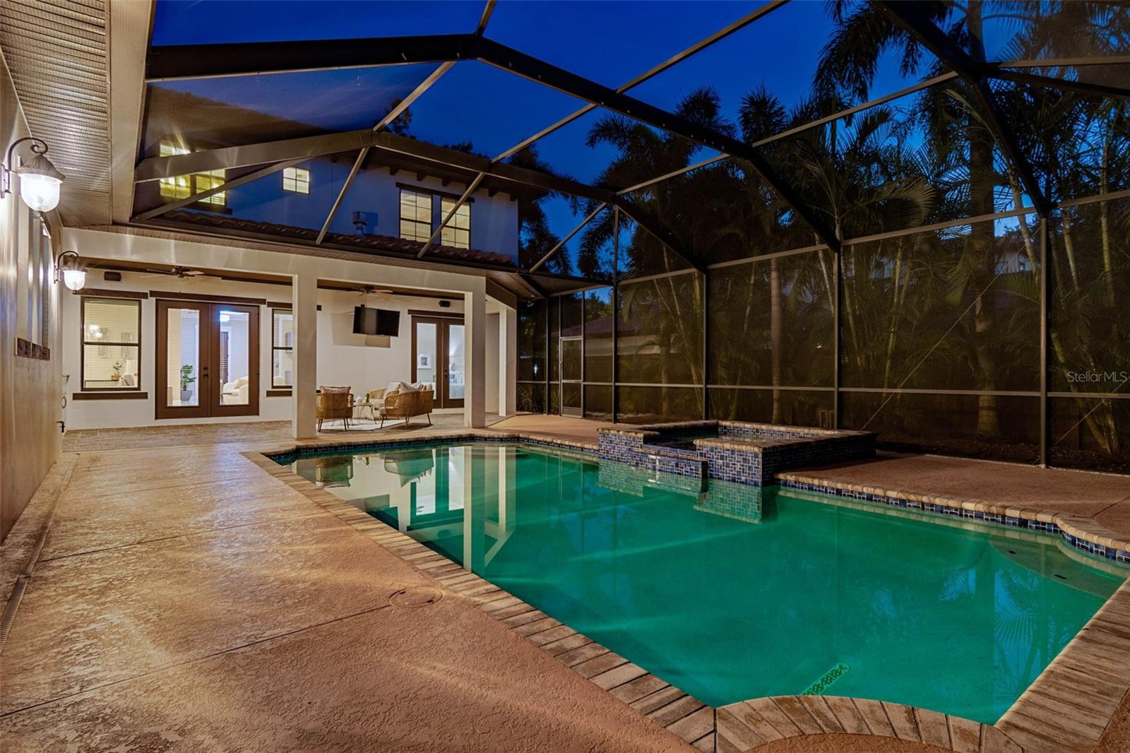 Image 60 of 61 For 3901 Lynwood Avenue