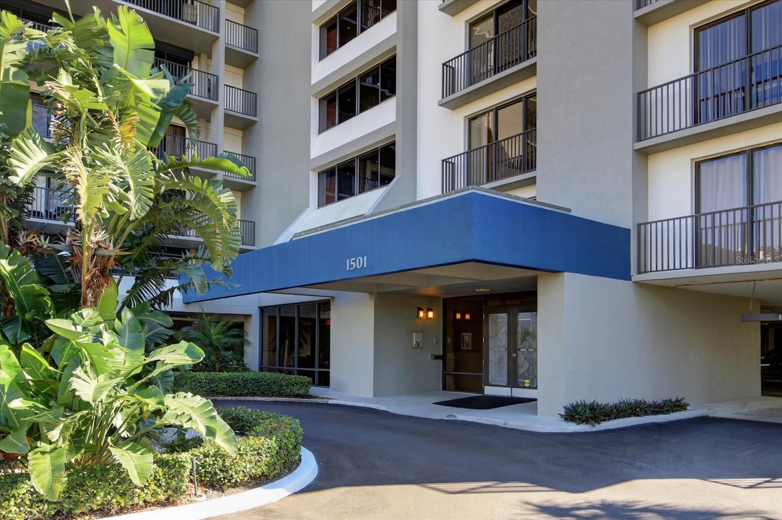 Image 6 of 27 For 1501 Gulf Boulevard 604