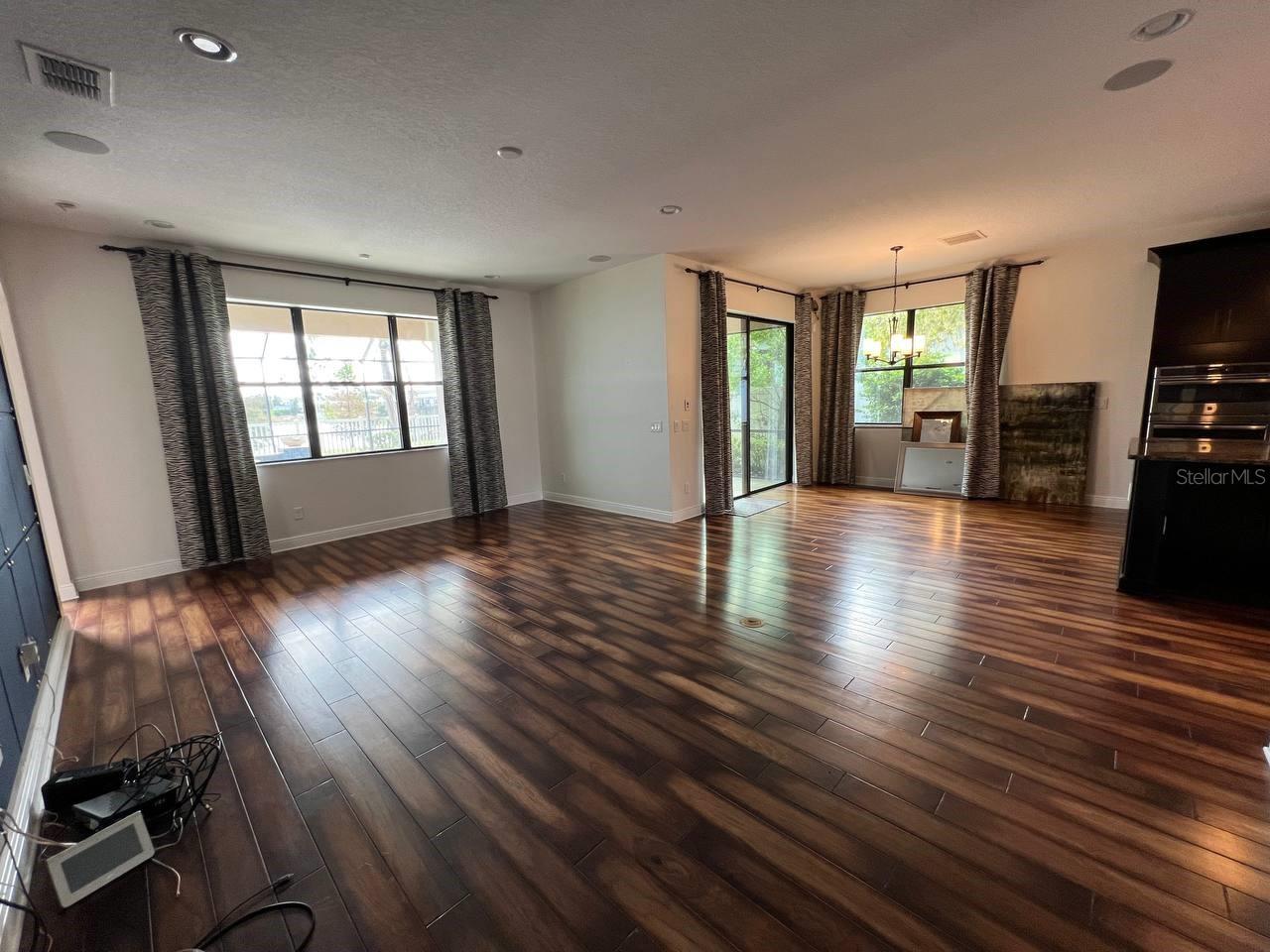 Image 11 of 53 For 1692 Nature View Drive