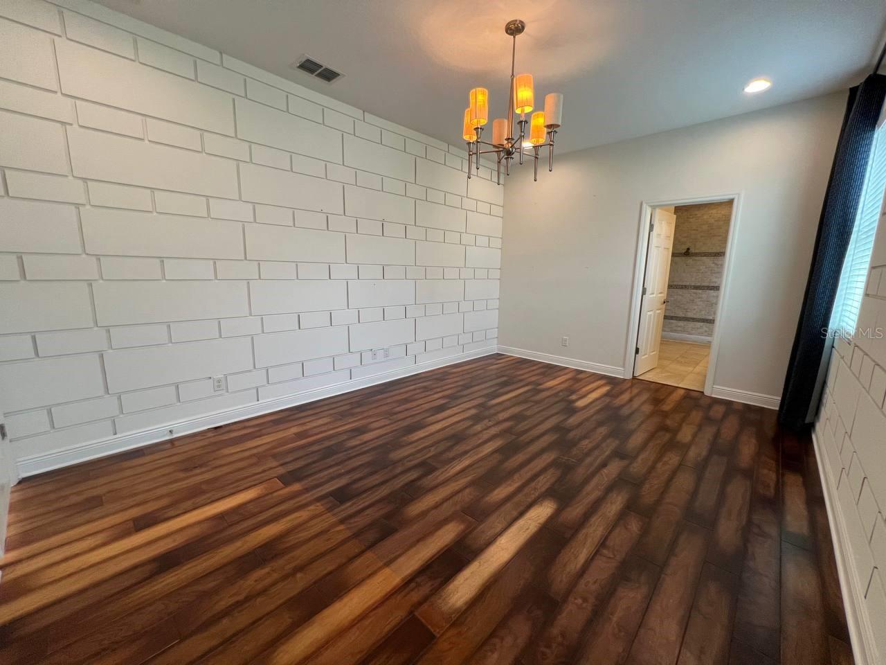 Image 16 of 53 For 1692 Nature View Drive