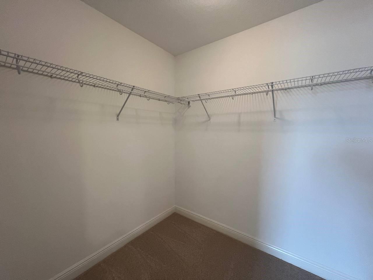 Image 32 of 53 For 1692 Nature View Drive