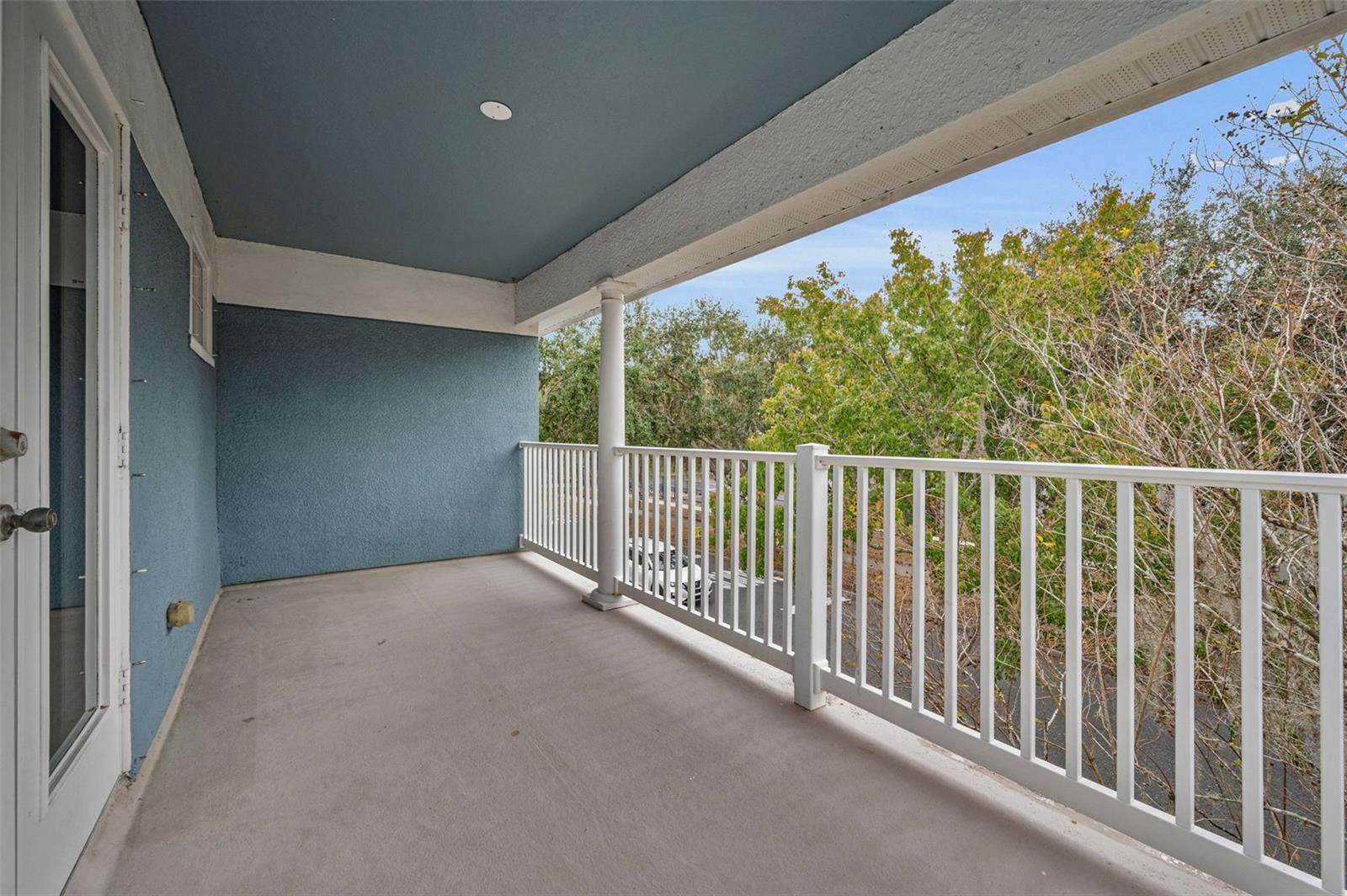 Listing photo id 42 for 10125 Palladio Drive