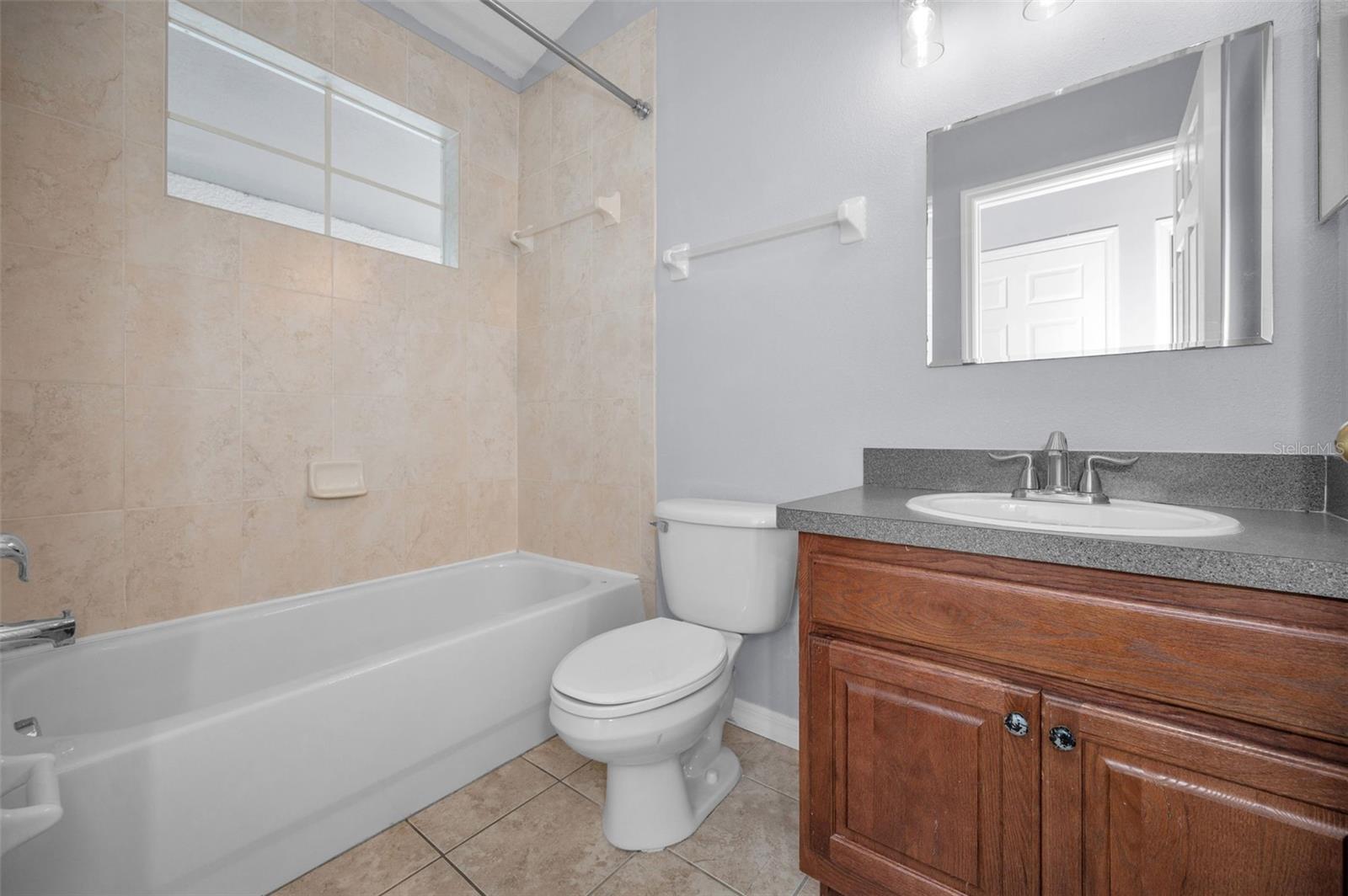 Listing photo id 44 for 10125 Palladio Drive