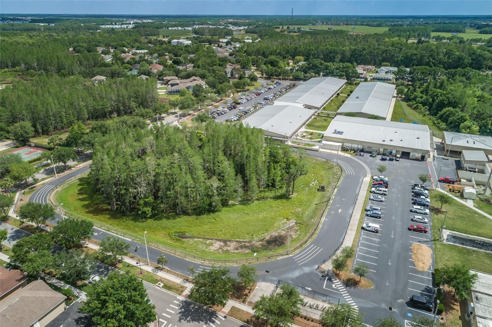 Listing photo id 70 for 10125 Palladio Drive