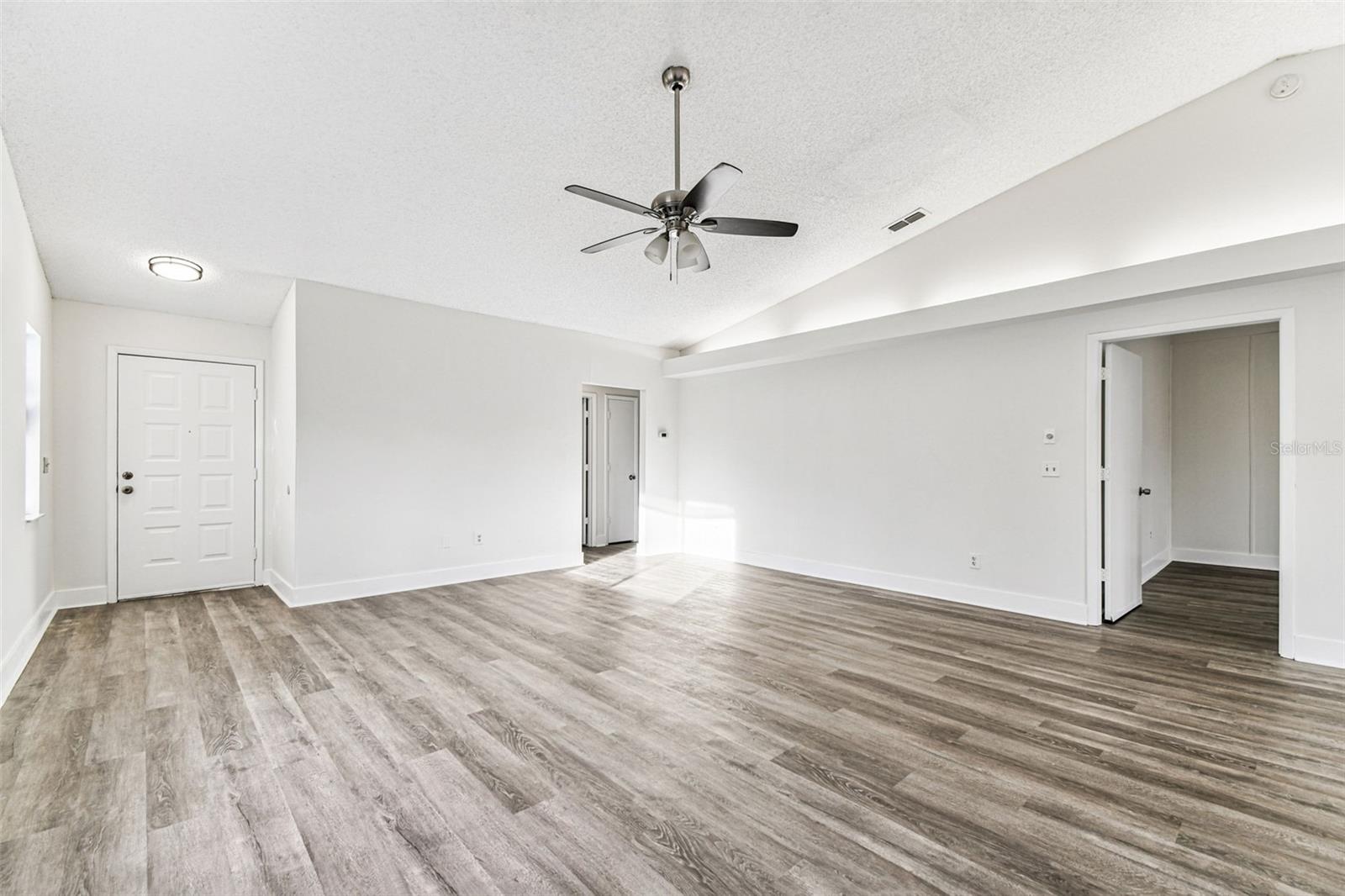 Image 35 of 97 For 1734 Rumar Lane