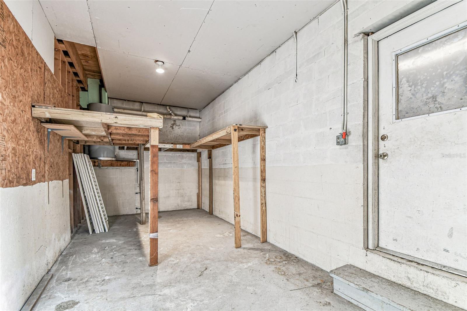 Image 73 of 97 For 1734 Rumar Lane