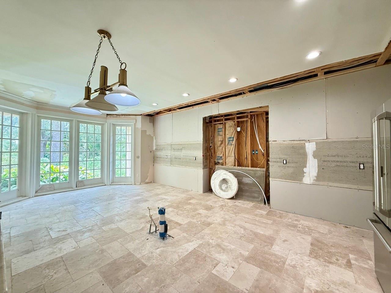 Image 11 of 31 For 16006 Armistead Lane