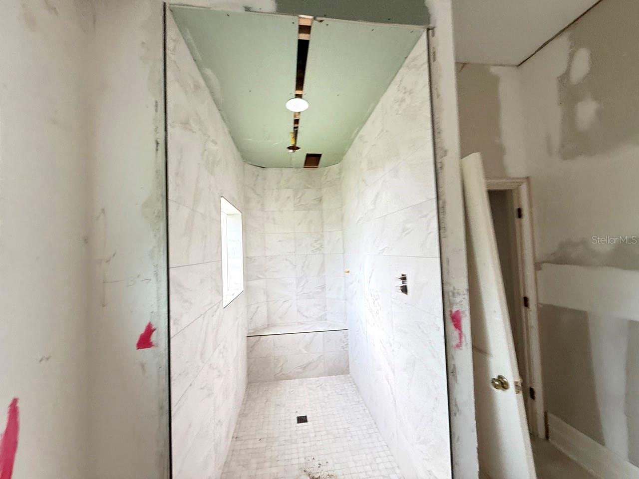 Image 19 of 31 For 16006 Armistead Lane