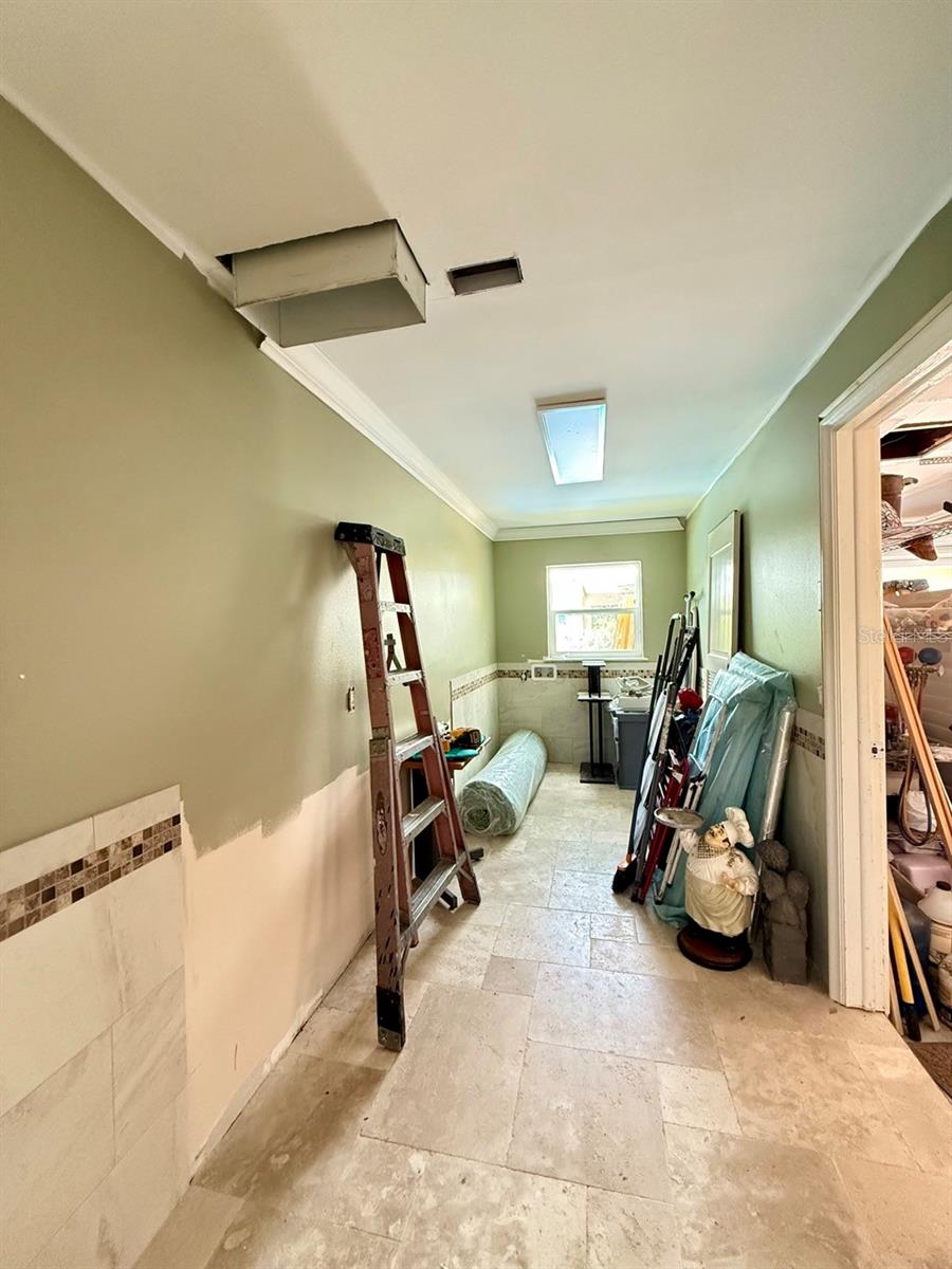 Image 28 of 31 For 16006 Armistead Lane