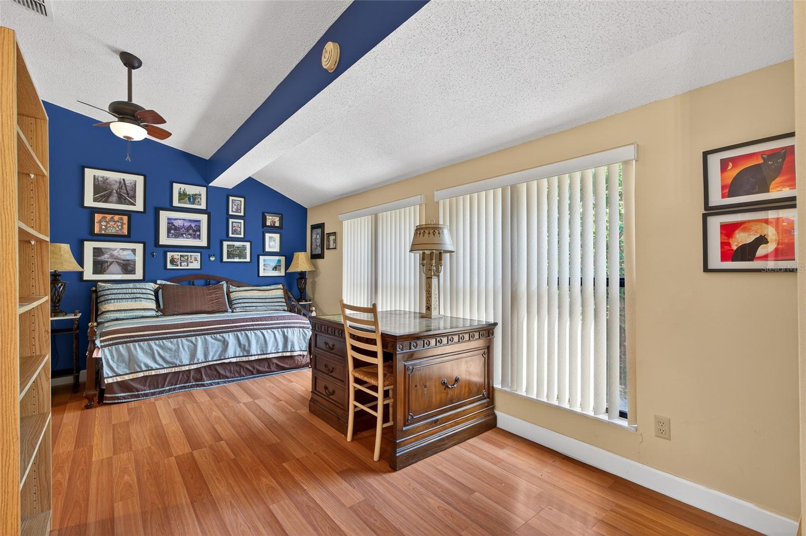 Image 16 of 31 For 1539 Rebecca Lane