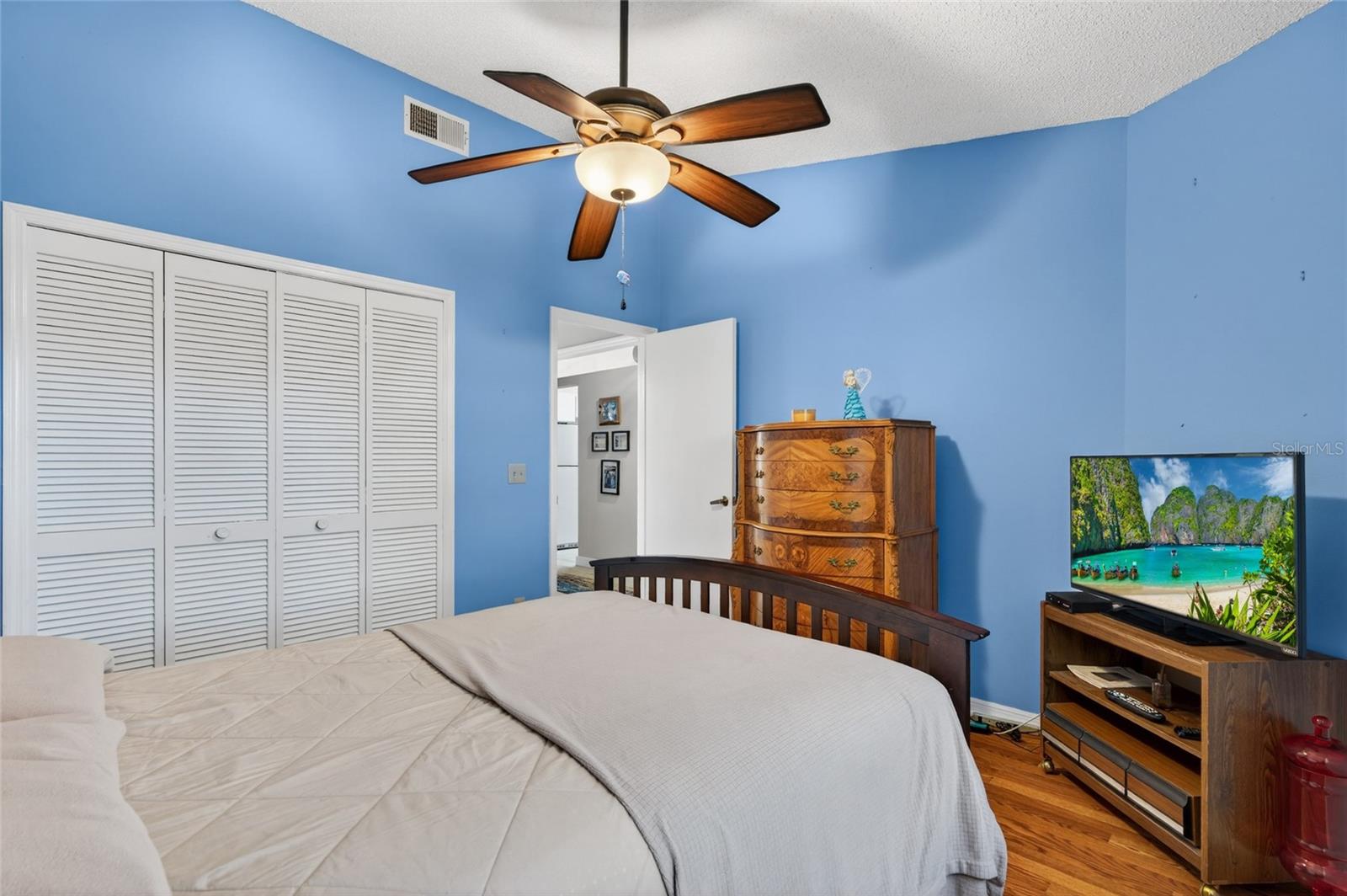 Image 25 of 31 For 1539 Rebecca Lane