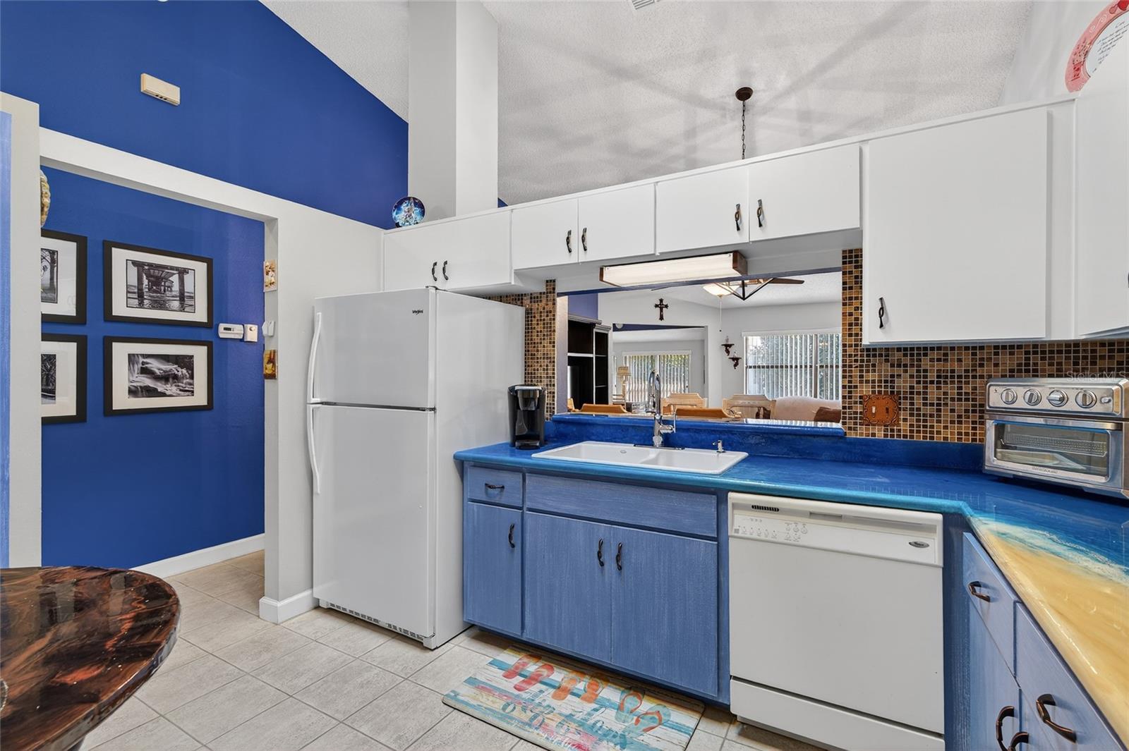 Image 7 of 31 For 1539 Rebecca Lane