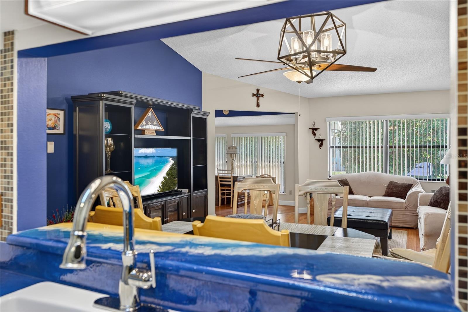 Image 9 of 31 For 1539 Rebecca Lane