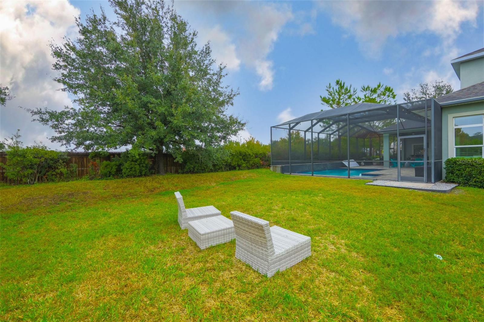 Image 24 of 50 For 14006 Quarry Lake Road