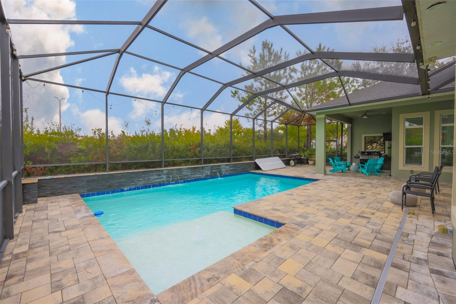 Image 5 of 50 For 14006 Quarry Lake Road