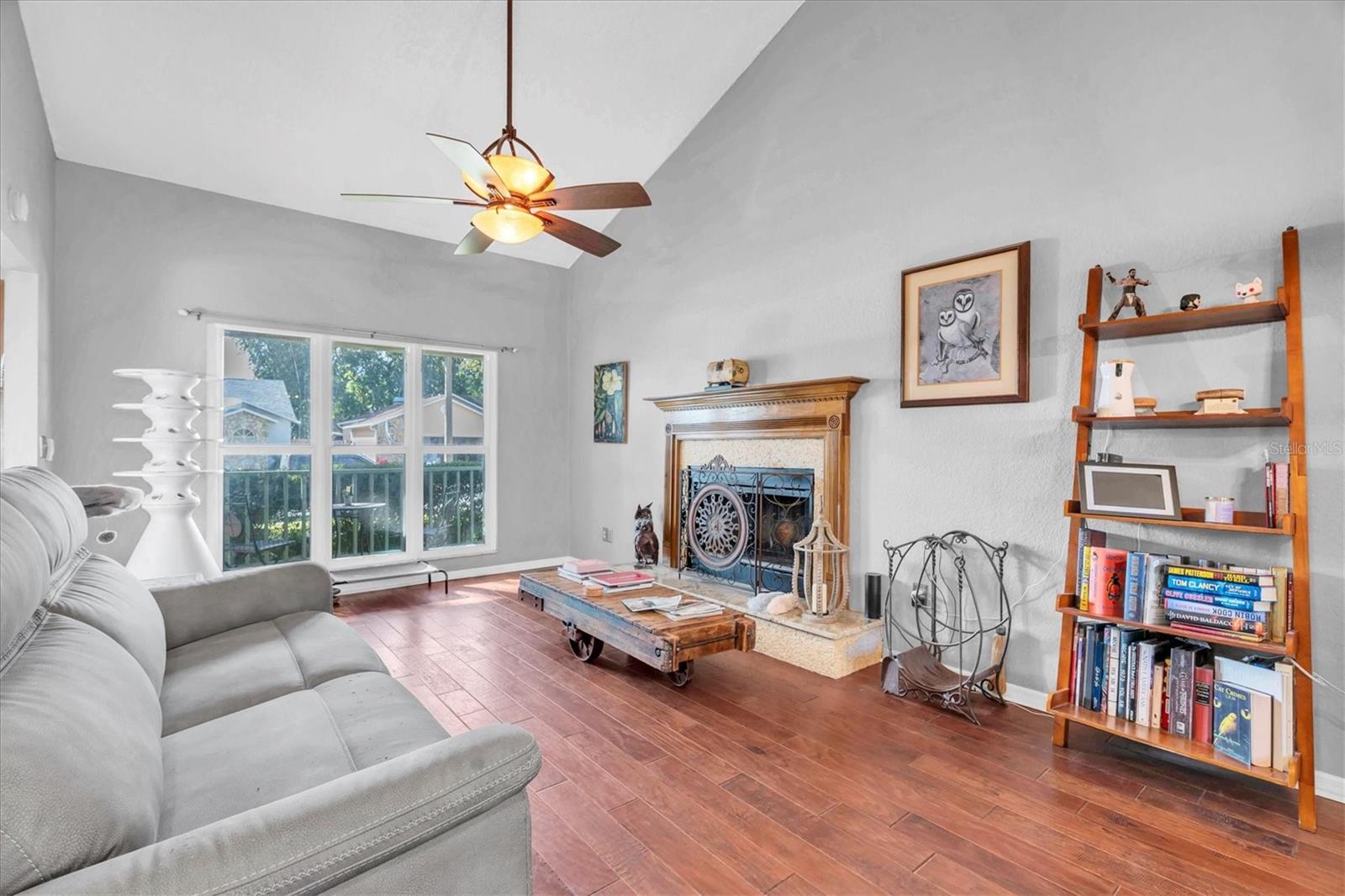 Image 12 of 42 For 6041 65th Avenue N