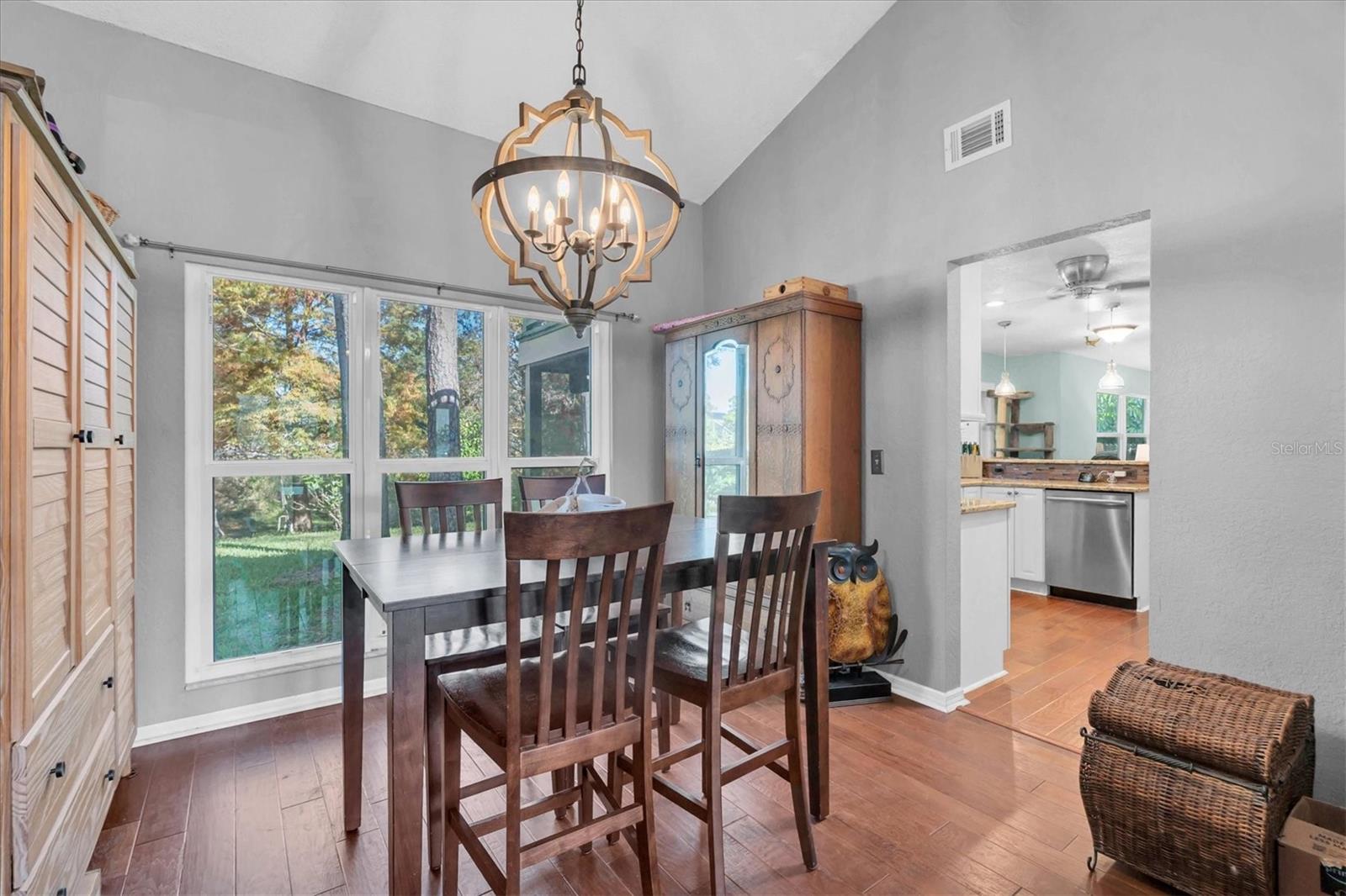 Image 17 of 42 For 6041 65th Avenue N