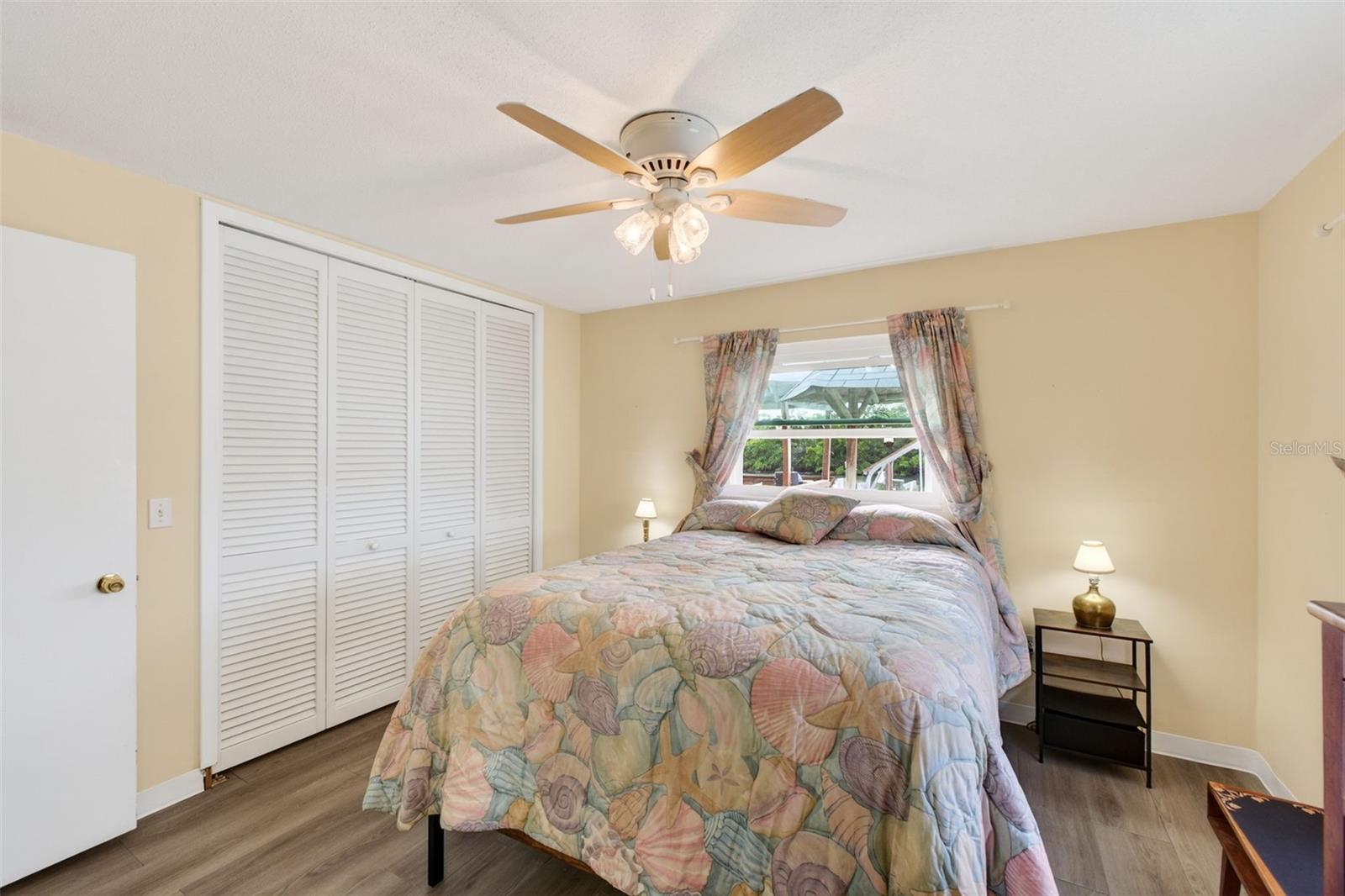 Listing photo id 21 for 1421 Sea Gull Drive S