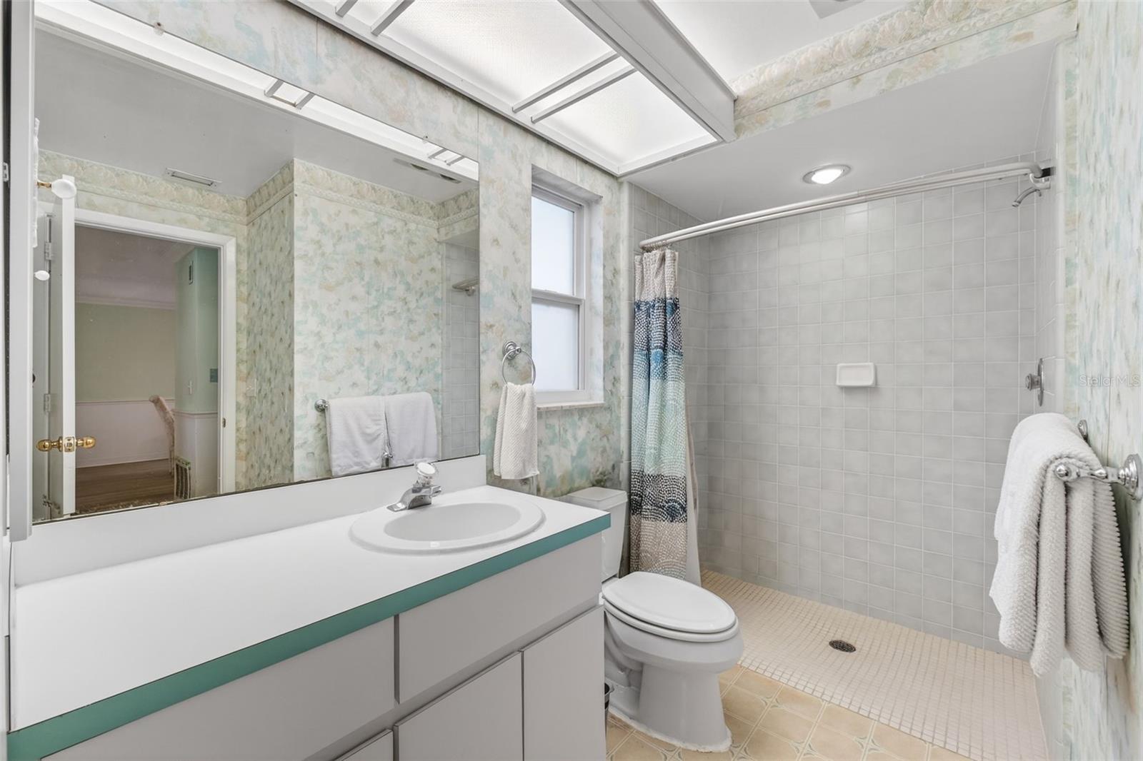 Listing photo id 25 for 1421 Sea Gull Drive S