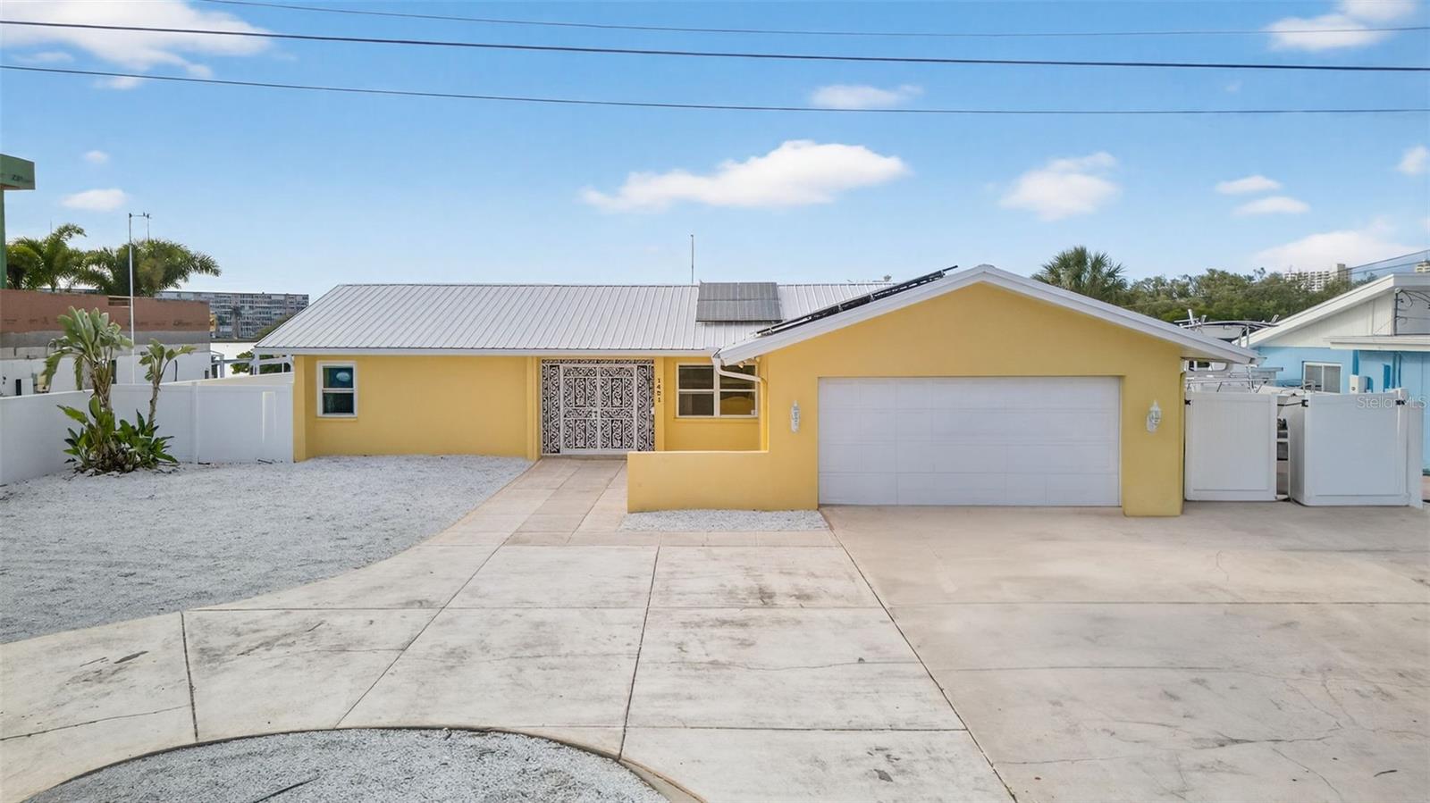 Listing photo id 2 for 1421 Sea Gull Drive S