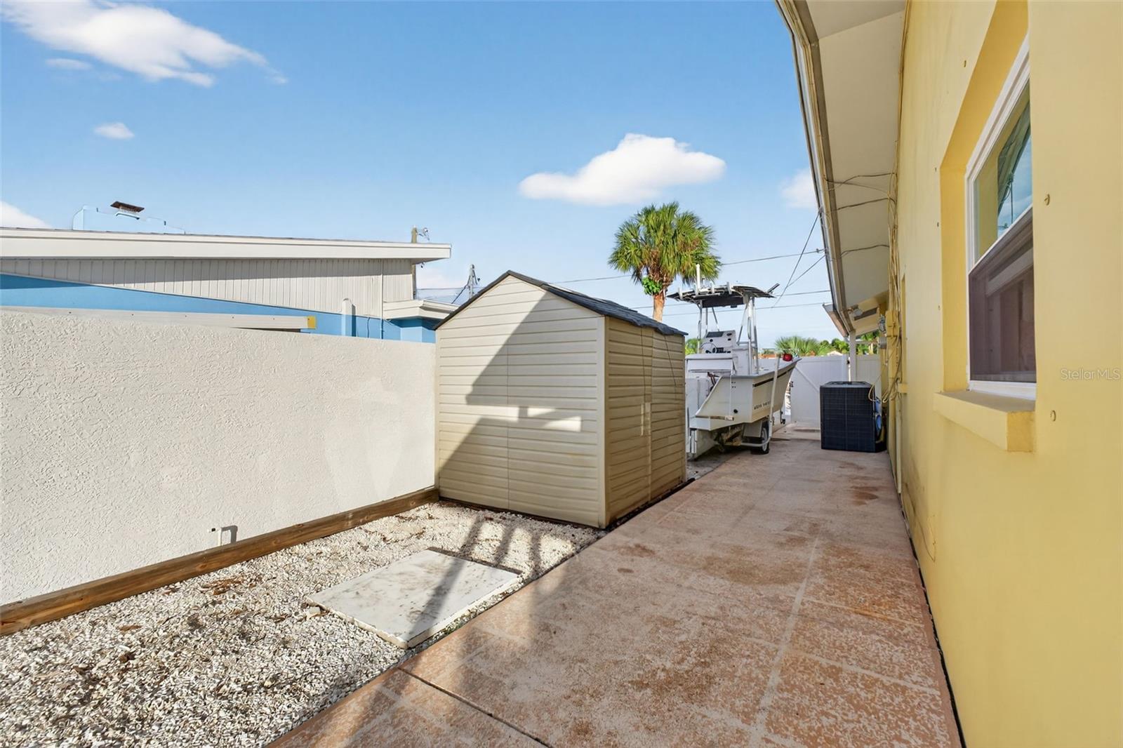 Listing photo id 45 for 1421 Sea Gull Drive S